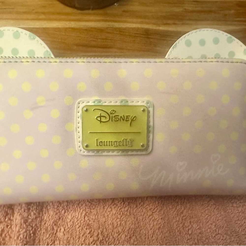 Disney Loungefly Minnie Mouse Pastel Polka Dot Wallet